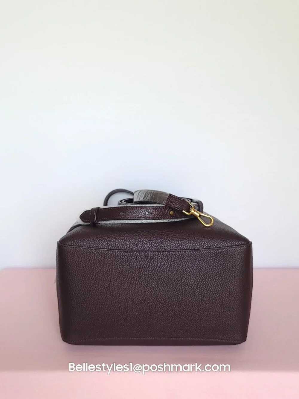 KATE SPADE Deco MEDIUM Pebbled Leather Crossbody Tote Bag- Blackberry color⭐